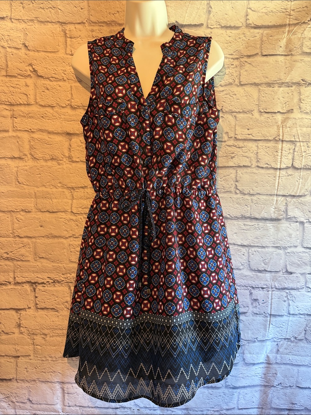 Sleeveless V-Neck Printed Summer Dress in Burgundy & Blue